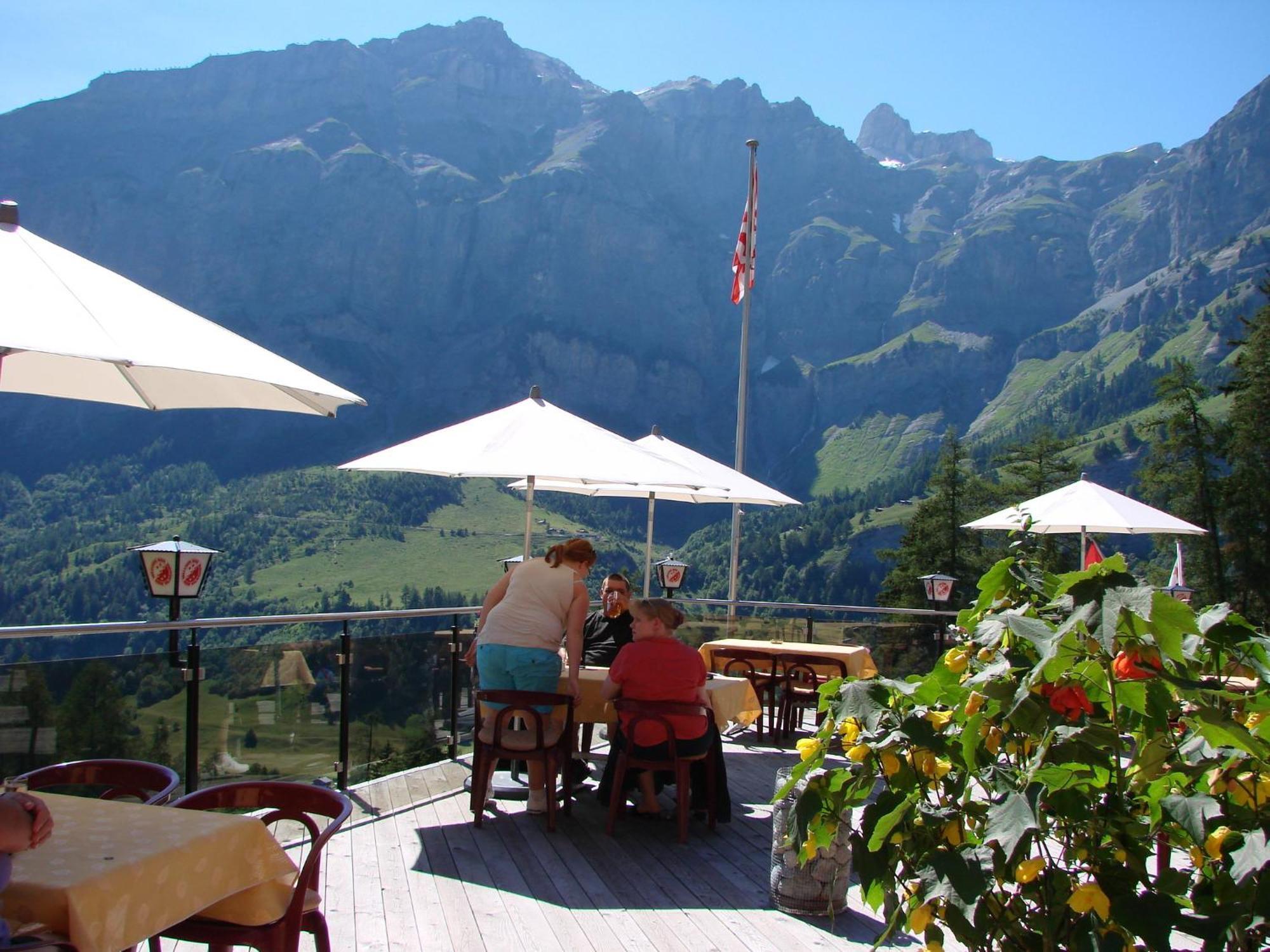 Hotel Restaurant Flaschen Albinen Exterior photo